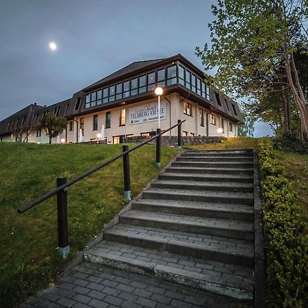 Sonnenhotel Feldberg Am See Mit Schwimmbad, Sauna Und Dampfbad Feldberger Seenlandschaft Екстериор снимка